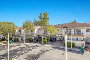 8464 Lagos De Campo Blvd, Tamarac, FL 33321 - Photo 29