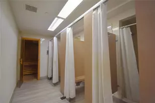 20301 W Country Club Dr Unit, Aventura, FL 33180 - Photo 43