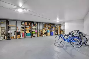 2002 Granada Dr, Coconut Creek, FL 33066 - Photo 31