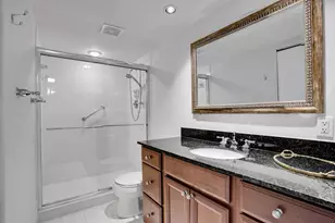 2002 Granada Dr, Coconut Creek, FL 33066 - Photo 17