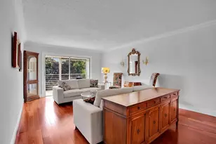 2002 Granada Dr, Coconut Creek, FL 33066 - Photo 9