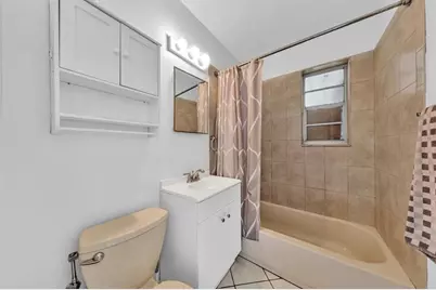 9311  Broad Manor Rd, Miami, FL 33147 - Photo 21