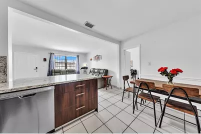 9311  Broad Manor Rd, Miami, FL 33147 - Photo 15