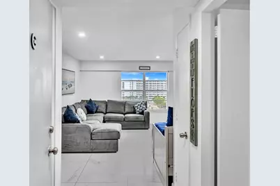 5100  Dupont Blvd, Unit #8G, Fort Lauderdale, FL 33308 - Photo 1