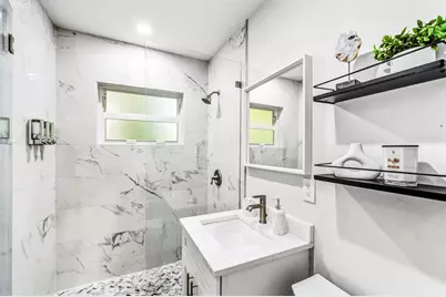 305  Hibiscus Ave, Pompano Beach, FL 33062 - Photo 39