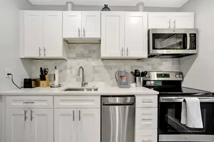 305 Hibiscus Ave, Pompano Beach, FL 33062 - Photo 27