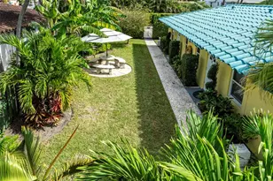 305 Hibiscus Ave, Pompano Beach, FL 33062 - Photo 5