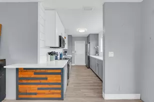 2445 Edgewater Dr, West Palm Beach, FL 33406 - Photo 11