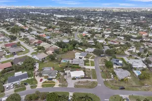 2445 Edgewater Dr, West Palm Beach, FL 33406 - Photo 49