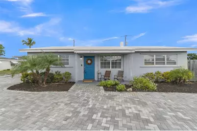 2445  Edgewater Dr, West Palm Beach, FL 33406 - Photo 7