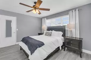 2445 Edgewater Dr, West Palm Beach, FL 33406 - Photo 15