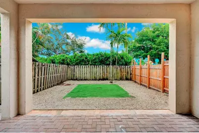 113 NW 11th, Fort Lauderdale, FL 33311 - Photo 11