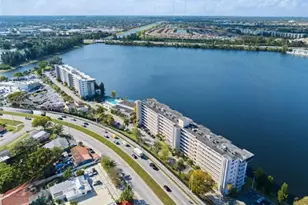 1175 NE Miami Gardens Dr, Miami, FL 33179 - Photo 39