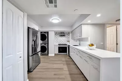 3200  Port Royale Dr N, Unit #905, Fort Lauderdale, FL 33308 - Photo 13