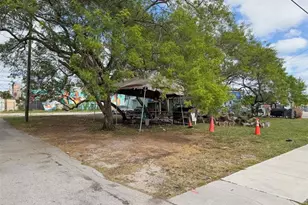 6250 NW 15th Ave, Miami, FL 33147 - Photo 11