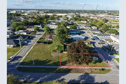 548 SW 6th Ter, Homestead, FL 33030 - Photo 3