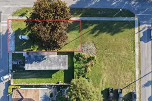 548 SW 6th Terrace, Homestead, FL 33030 - Photo 7