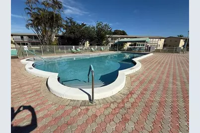 7600 NW 5th Pl, Unit #102, Margate, FL 33063 - Photo 27