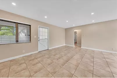 707 S 19th Avenue #9, Hollywood, FL 33020 - Photo 3