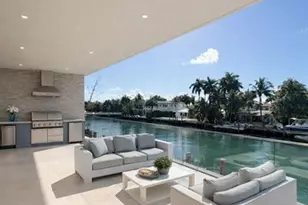 9700 W Bay Harbor Dr, Bay Harbor Islands, FL 33154 - Photo 3