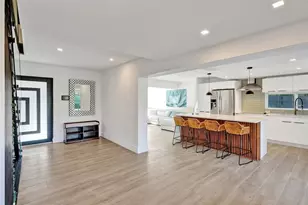 701 NE 164th St, Miami, FL 33162 - Photo 21