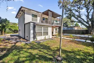 701 NE 164th St, Miami, FL 33162 - Photo 43