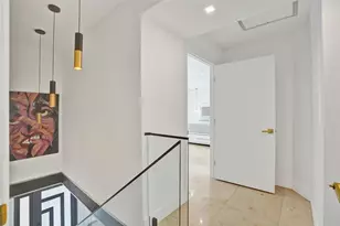 701 NE 164th St, Miami, FL 33162 - Photo 41