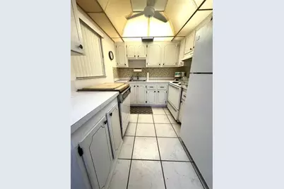 172  D Saxony, Unit #172, Delray Beach, FL 33446 - Photo 3