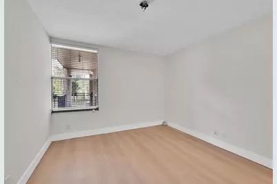 8411  Forest Hills Dr, Unit #206, Coral Springs, FL 33065 - Photo 17