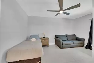 9611 NW 3rd St, Pembroke Pines, FL 33024 - Photo 27