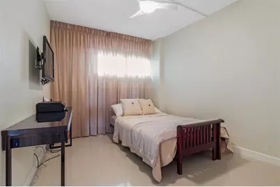 710 N Ocean Blvd, Unit #806, Pompano Beach, FL 33062 - Photo 13