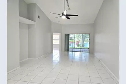 5912 NW 93rd Ter, Tamarac, FL 33321 - Photo 5