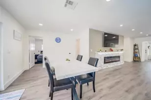 250 NE 27th Ct, Boca Raton, FL 33431 - Photo 29