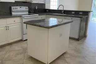 1640 Carriage Brooke Dr, Wellington, FL 33414 - Photo 9