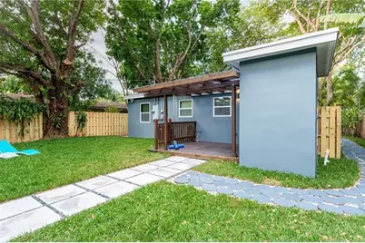 628 SW 14th Ter, Fort Lauderdale, FL 33312 - Photo 17