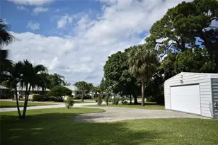 1928 NW Pine Lake Dr, Stuart, FL 34994 - Photo 37