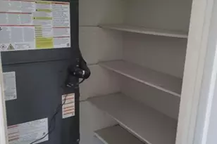 1810 NE 42nd St, Pompano Beach, FL 33064 - Photo 9