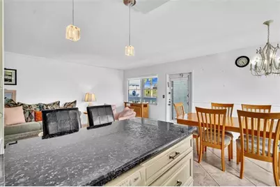 3021  Swansea B, Unit #3021, Deerfield Beach, FL 33442 - Photo 13