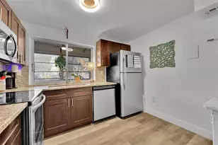 9090 Lime Bay Blvd, Tamarac, FL 33321 - Photo 11