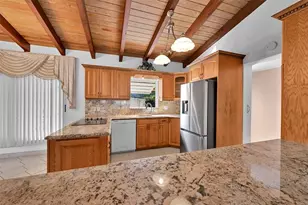 4521 Sea Grape Dr, Lauderdale by the Sea, FL 33308 - Photo 5