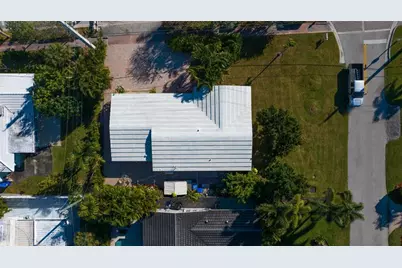 4521  Sea Grape Dr, Lauderdale by the Sea, FL 33308 - Photo 3