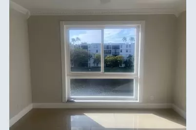 2106 S Cypress Bend Dr, Unit #404, Pompano Beach, FL 33069 - Photo 9