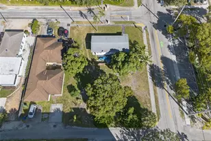 900 NW 2nd St, Fort Lauderdale, FL 33311 - Photo 9