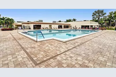 7689  Tahiti Ln, Unit #104, Lake Worth, FL 33467 - Photo 65