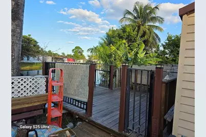 [Address not provided], Lauderdale Lakes, FL 33309 - Photo 3