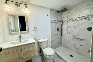 2821 Somerset Dr, Lauderdale Lakes, FL 33311 - Photo 9