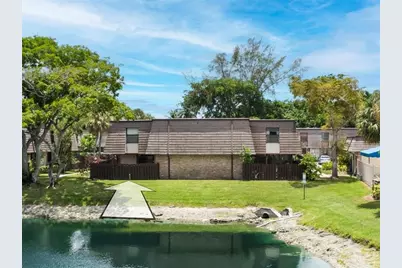 2678 NW 99th Ave, Coral Springs, FL 33065 - Photo 23