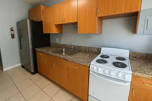 741 NW 10th Terrace, Fort Lauderdale, FL 33311 - Photo 3