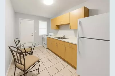 741 NW 10th Ter, Fort Lauderdale, FL 33311 - Photo 9