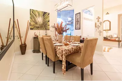 5062  Kensington Cir, Coral Springs, FL 33076 - Photo 3